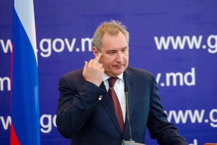 Dmitri Rogozin meditează la Chișinău