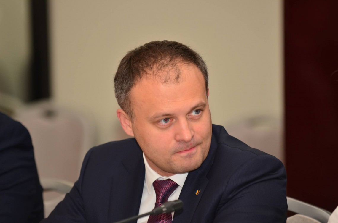 Andrian Candu la dezbaterea vizând propaganda pe piața media din Moldova /  FOTO: Report.md