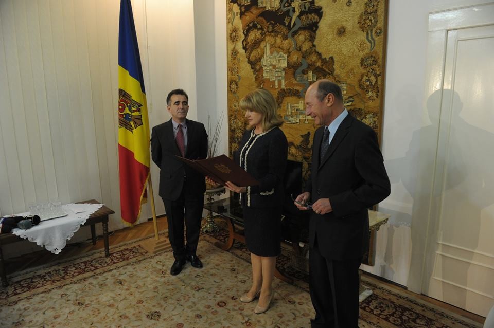 Ceremonia de depunere a jurământului de cetățean al Republicii Moldova la Ambasada RM din București